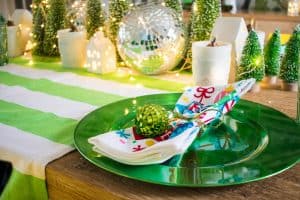 Christmas Table Setting with Budget Centerpiece
