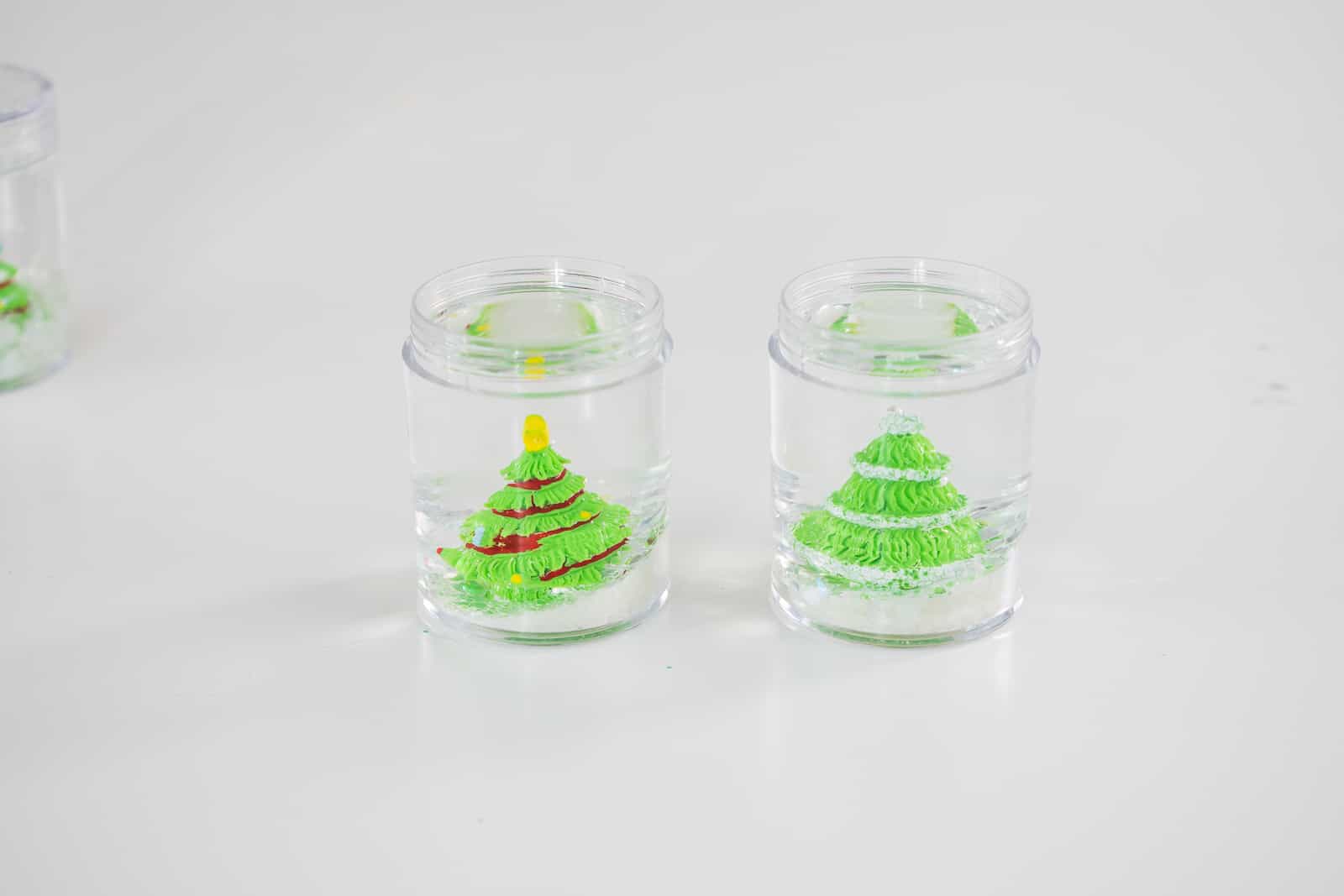 add glycerin to snow globes