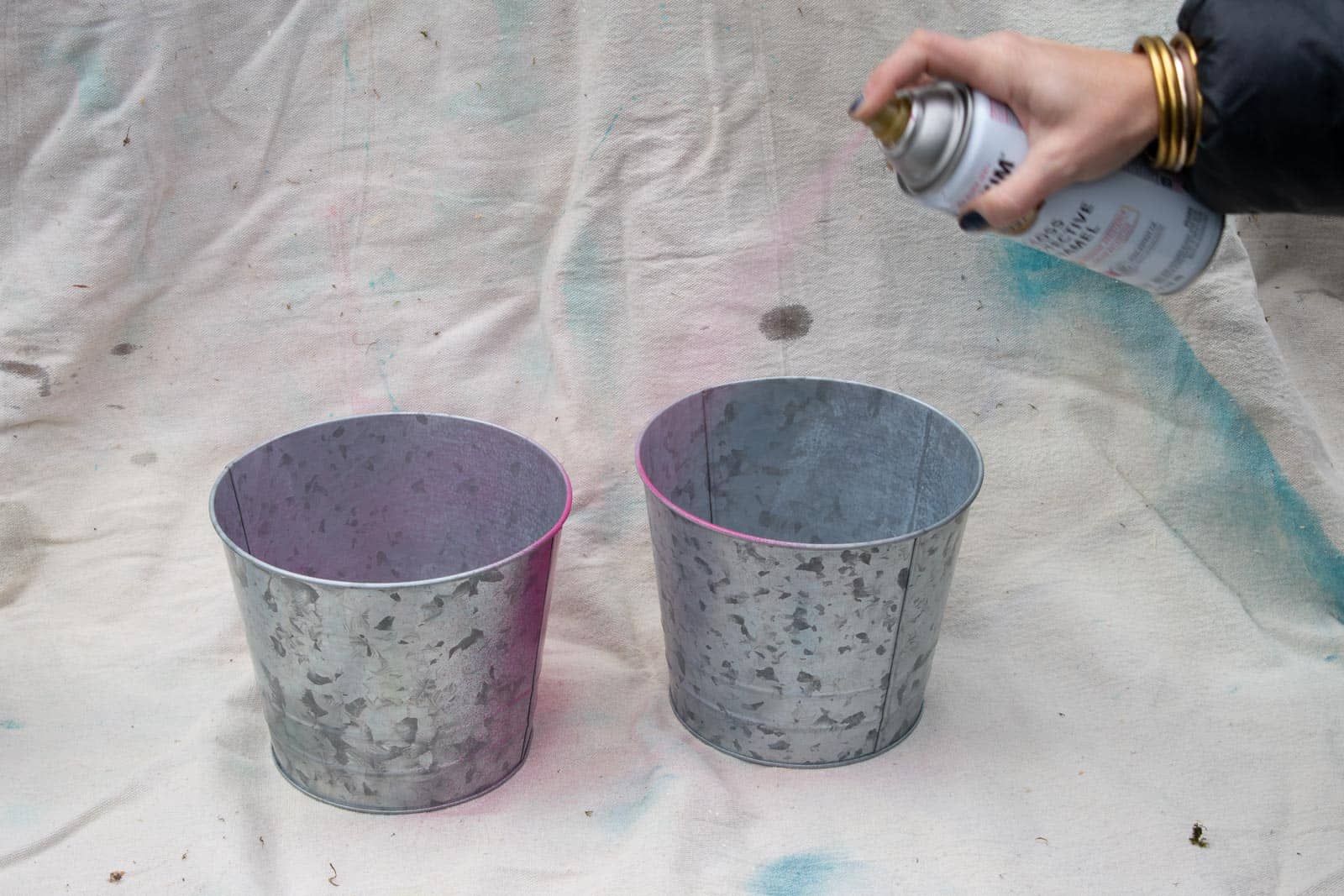 spray painting metal planters