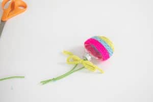 add yarn bow and hang
