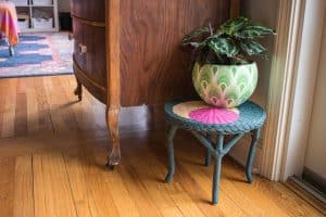 using suede paint to makeover a plant stand