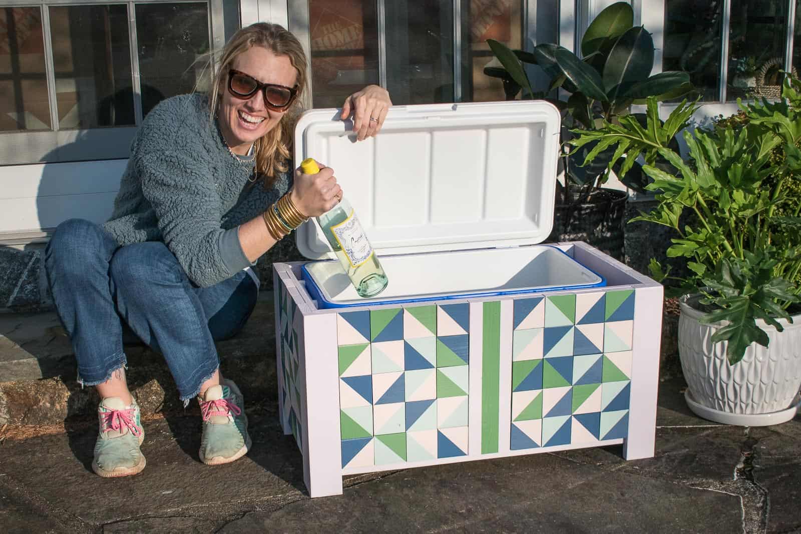 DIY colorful cooler box