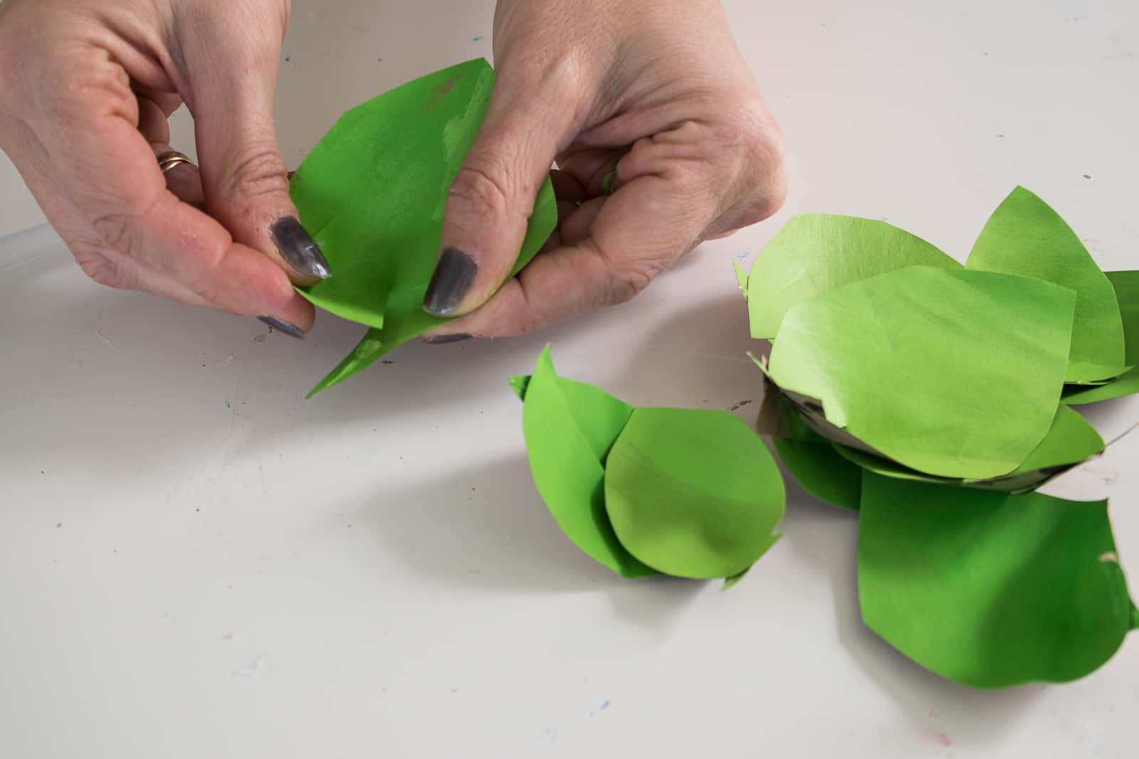 shape the paper petals