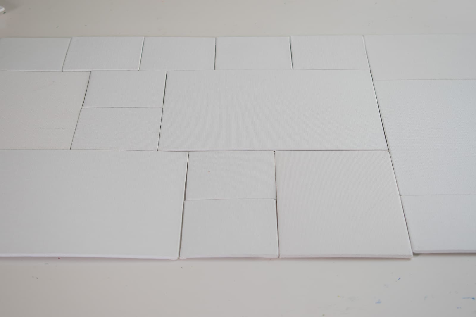 arrange the canvas boards