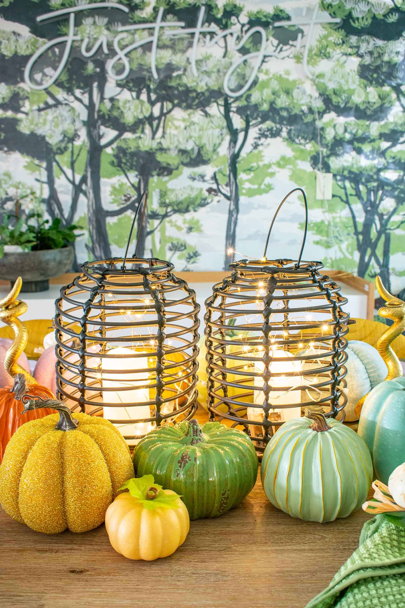 micro lights on fall table lanterns