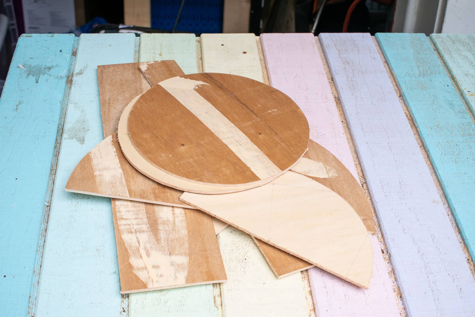 cut out shapes with jig saw