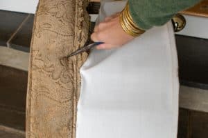 remove staples from ottoman