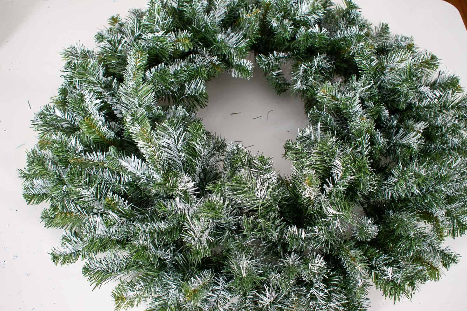 flocking a wreath with chalk paint