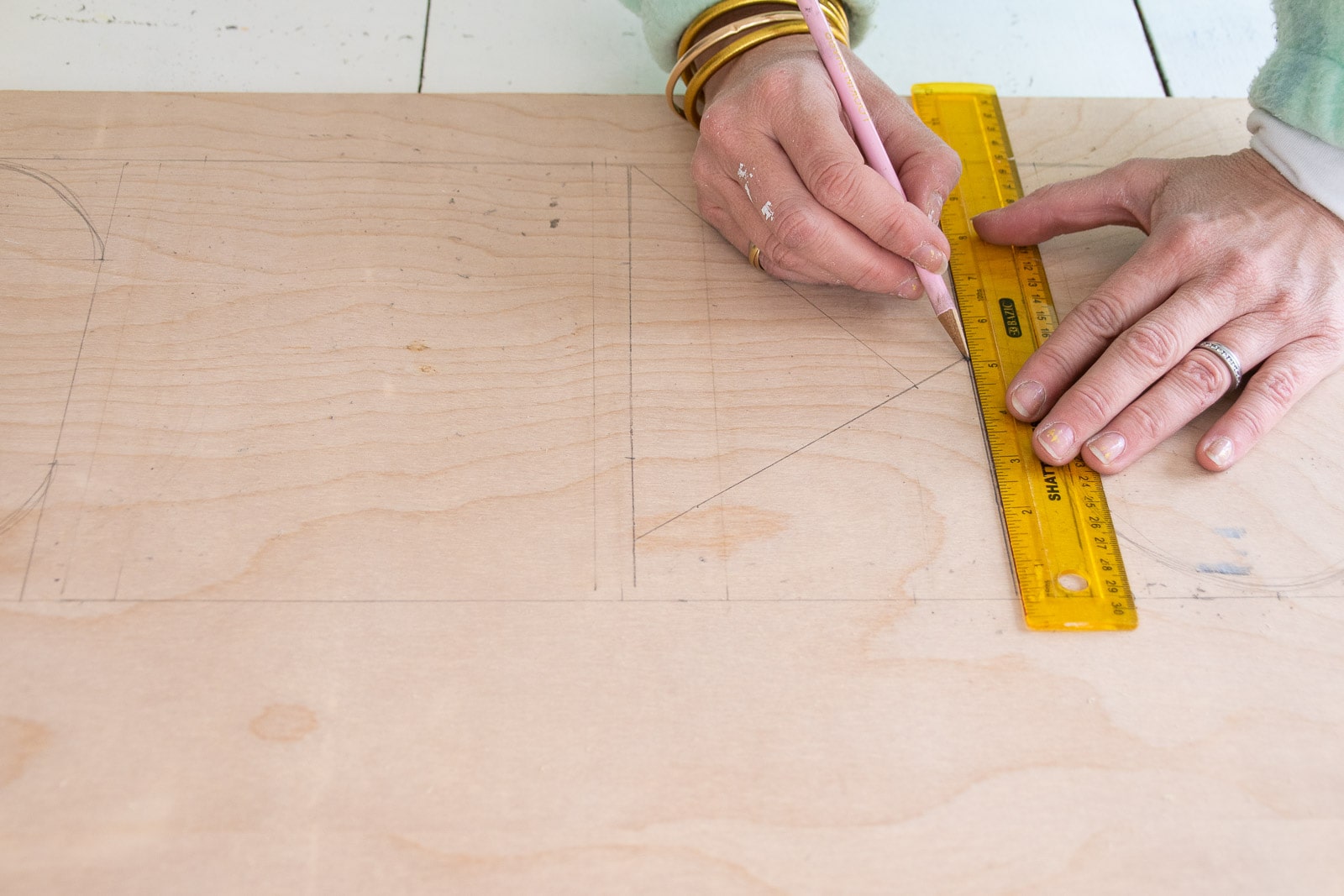 transfer letters to plywood