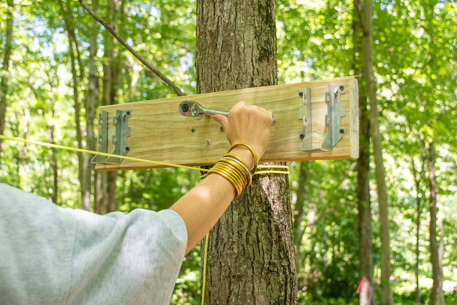 ratchet lag bolts for monkey bars