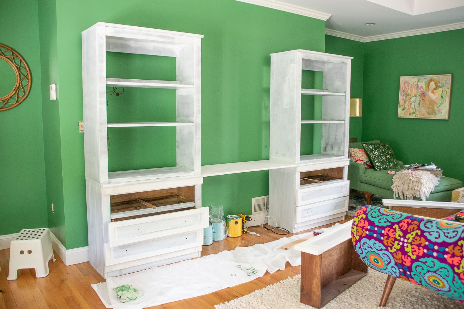 added desk to bookshelves