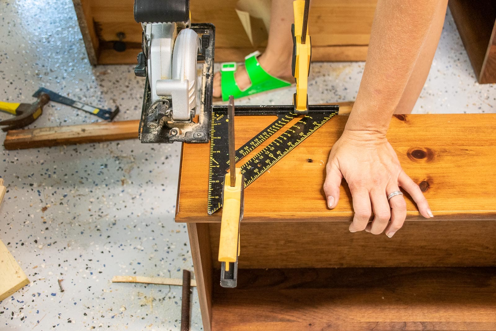 changing the cabinet drawer fronts