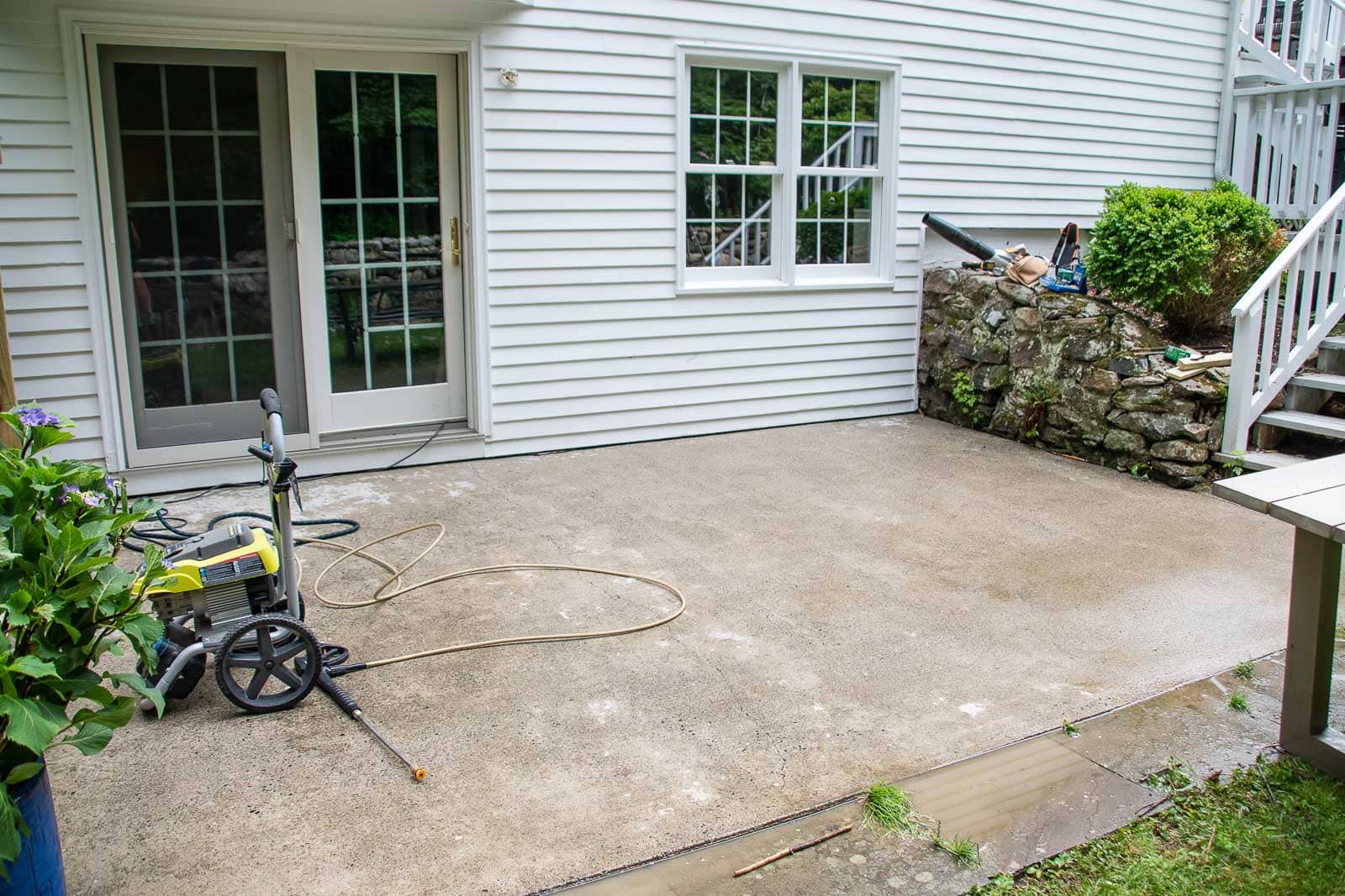 power washing the concrete patio