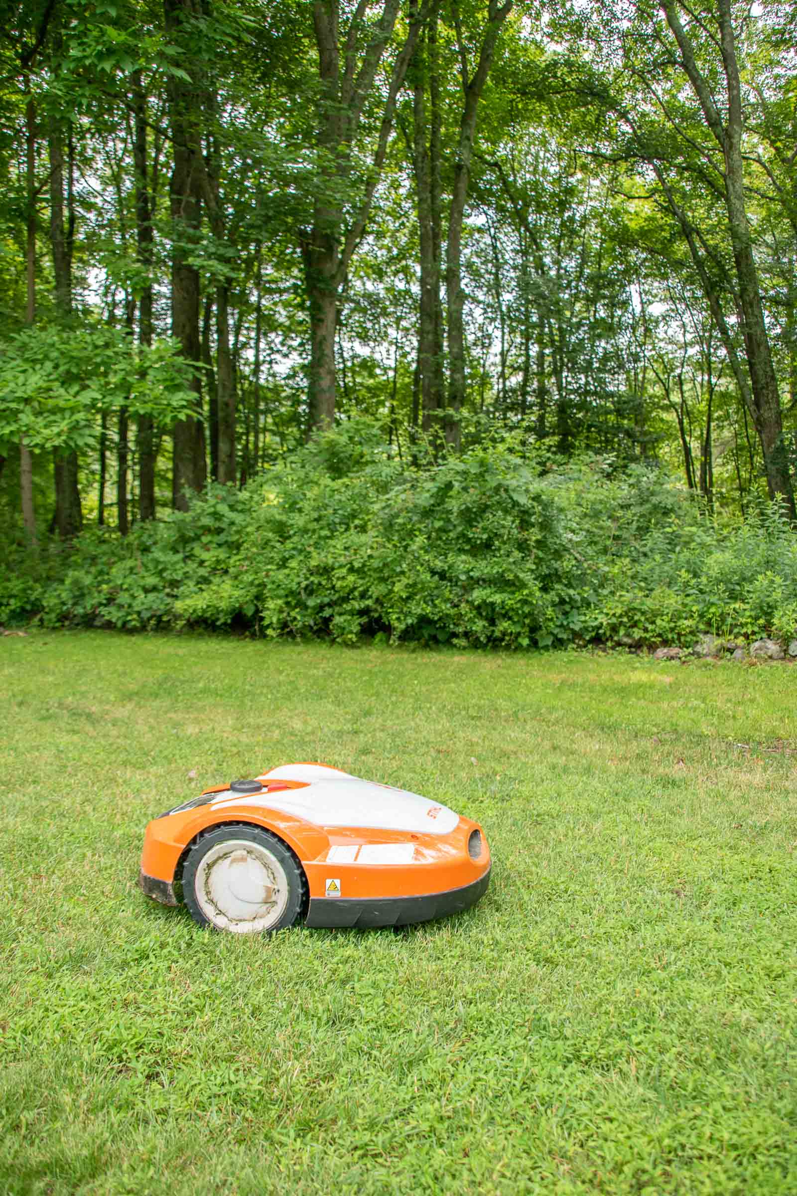 All the Details about our iMow Robot Lawn Mower At Charlotte s