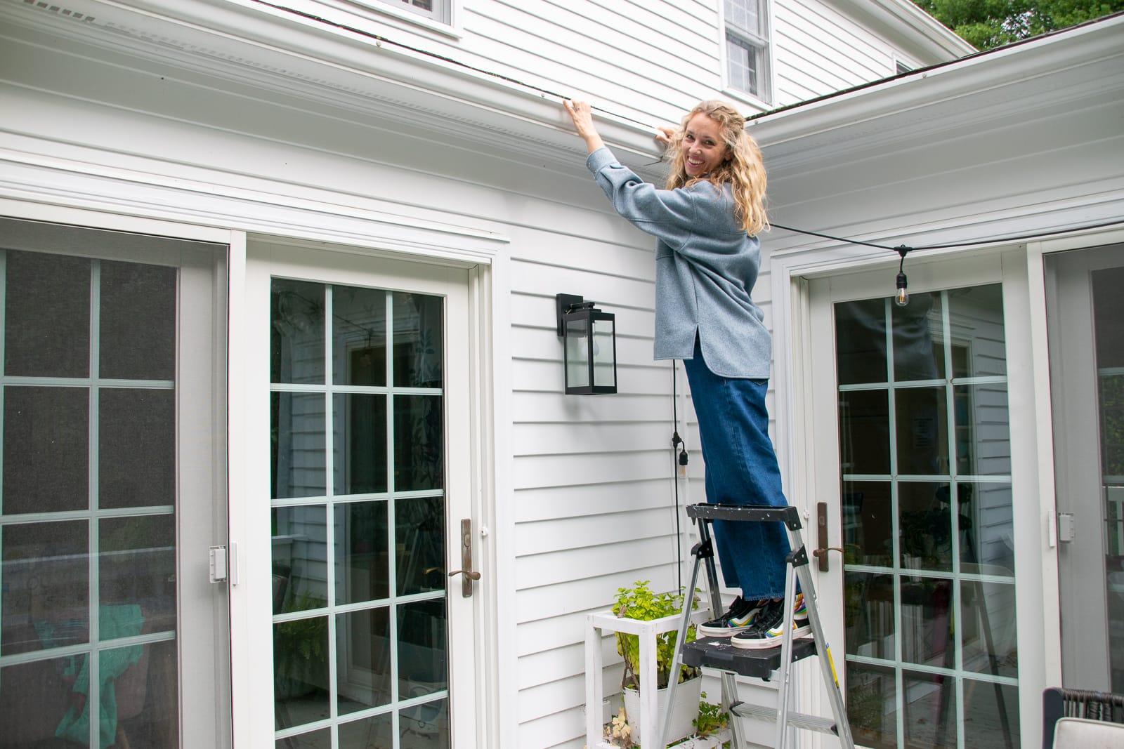 gutter cleaning as fall maintenance