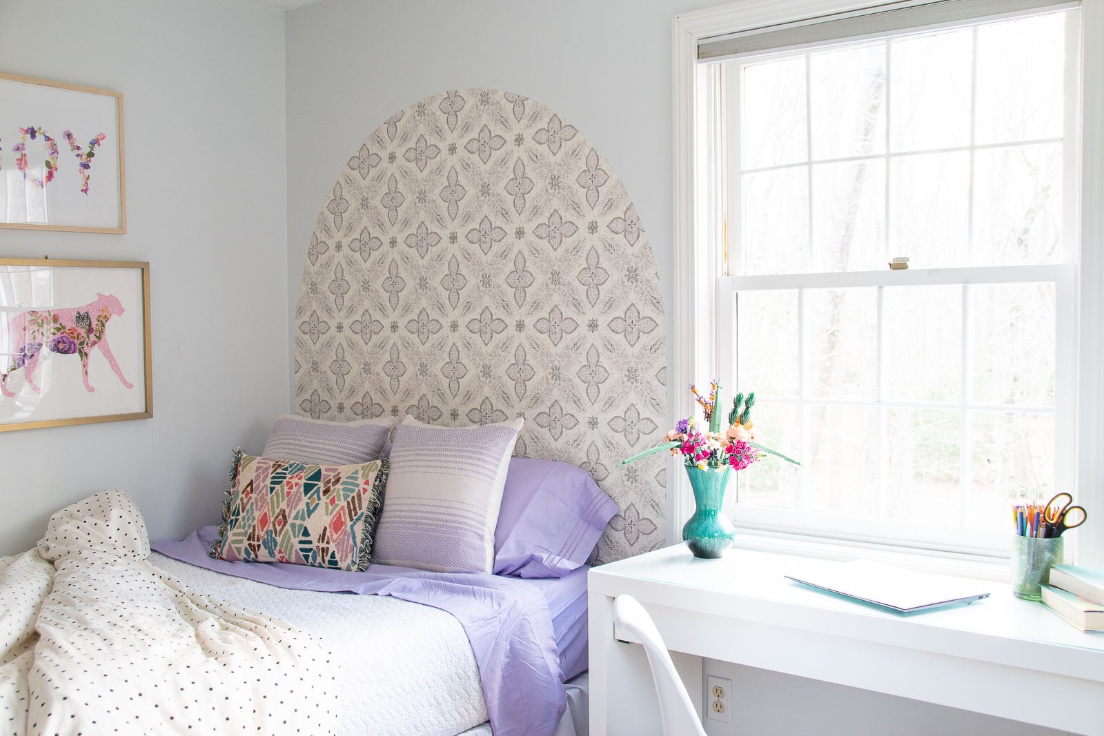 headboard from wallpaper