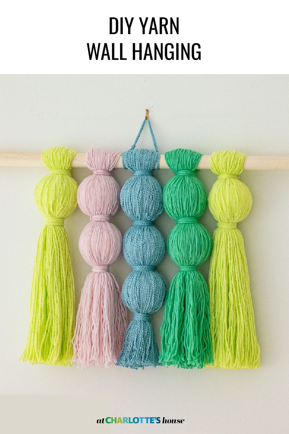 diy yarn wall hanging