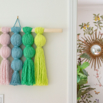 DIy colorful yarn wall hanging