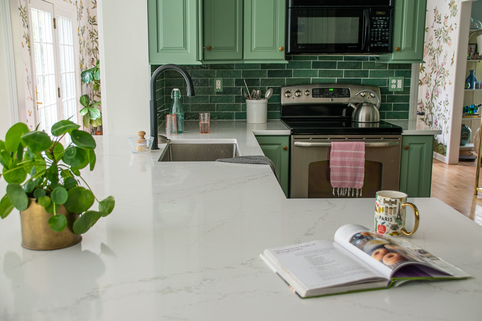 new quartz kitchen counter