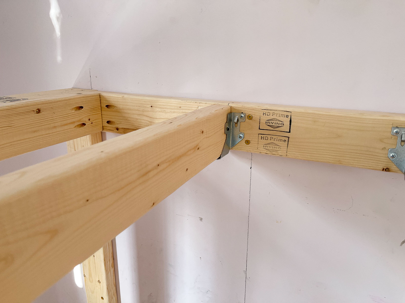 joist hangers for bunk beds