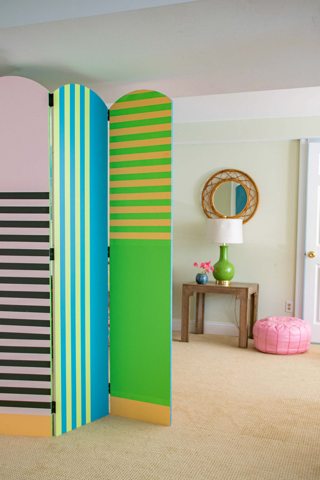 how-to-make-a-striped-privacy-screen-at-charlotte-s-house