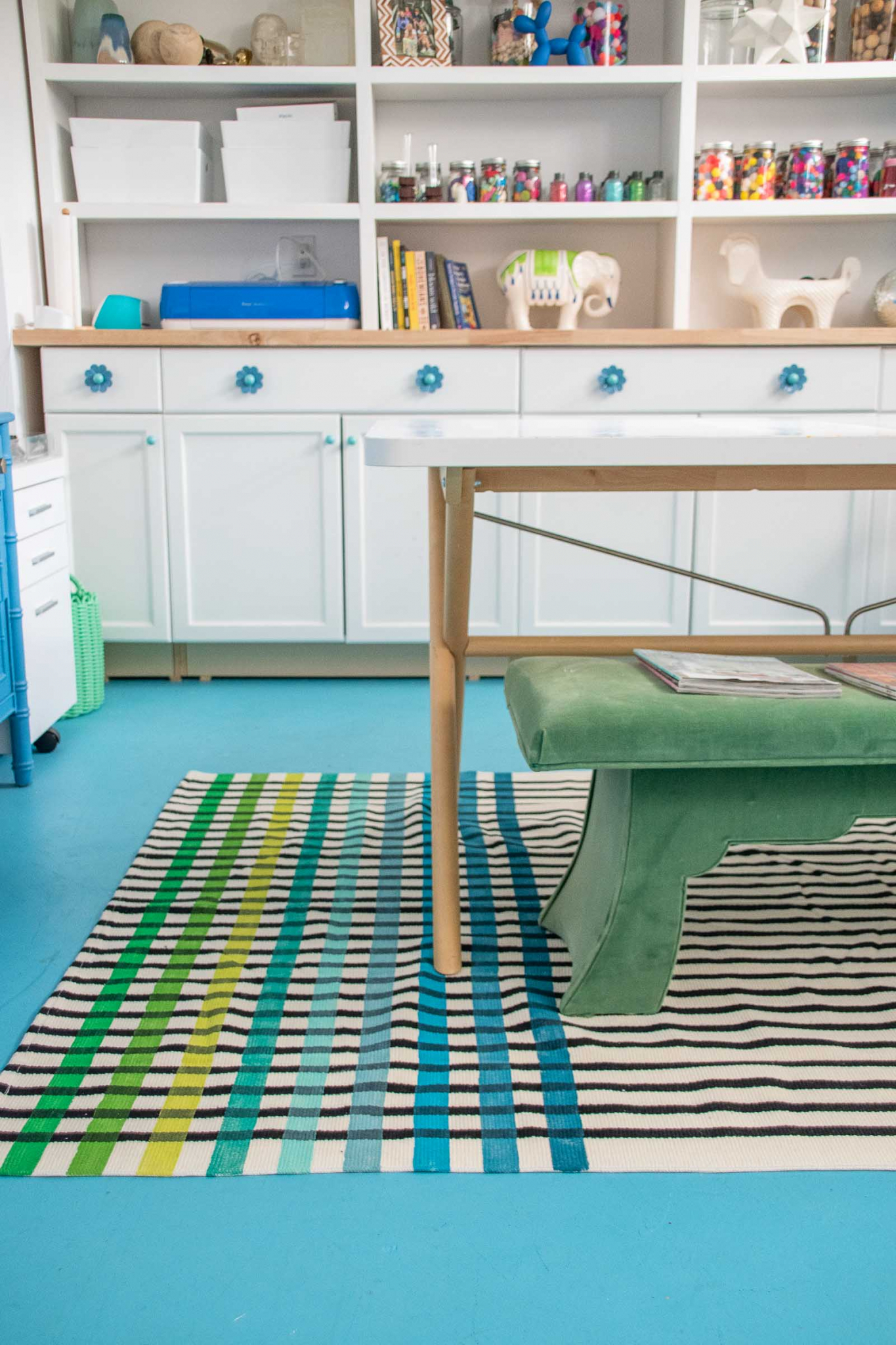 How to Paint an Area Rug At Charlotte's House