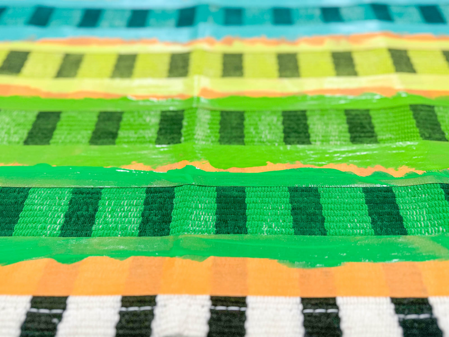 How to Paint an Area Rug At Charlotte's House